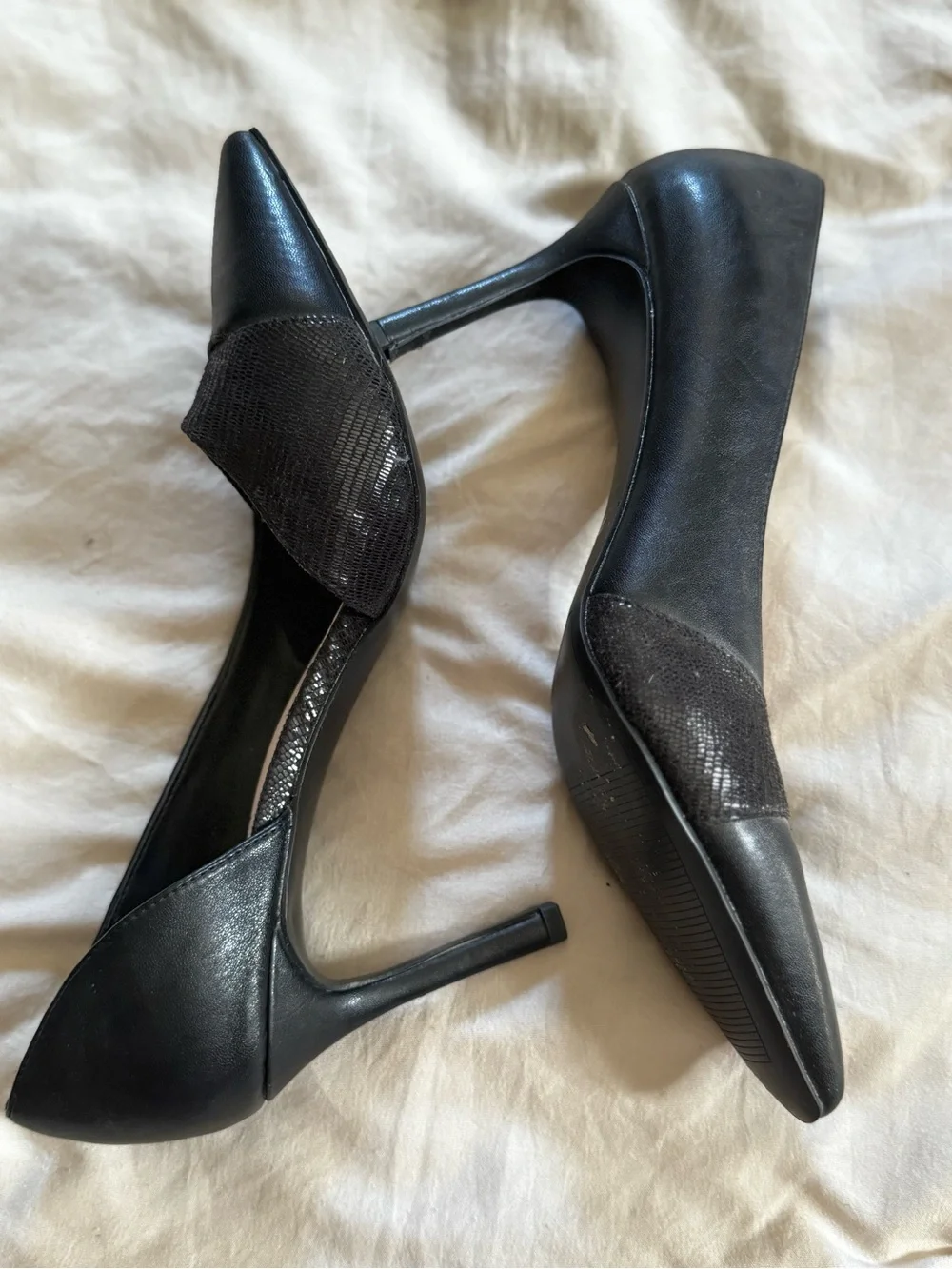 Tahari Black Pointed-Toe D'Orsay Pumps with Textured Strap